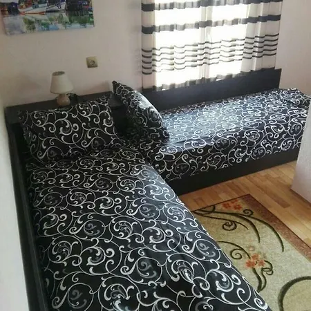Елия Apartment Zarewo